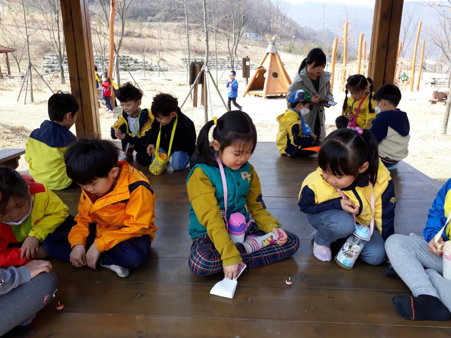 좌구산에서 아이들 오감 키우세요