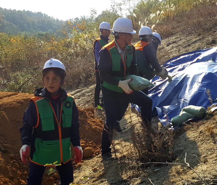 증평군, 지역자율방재단 단체상해보험 가입…안전한 임무 수행 위한 보호장치 마련