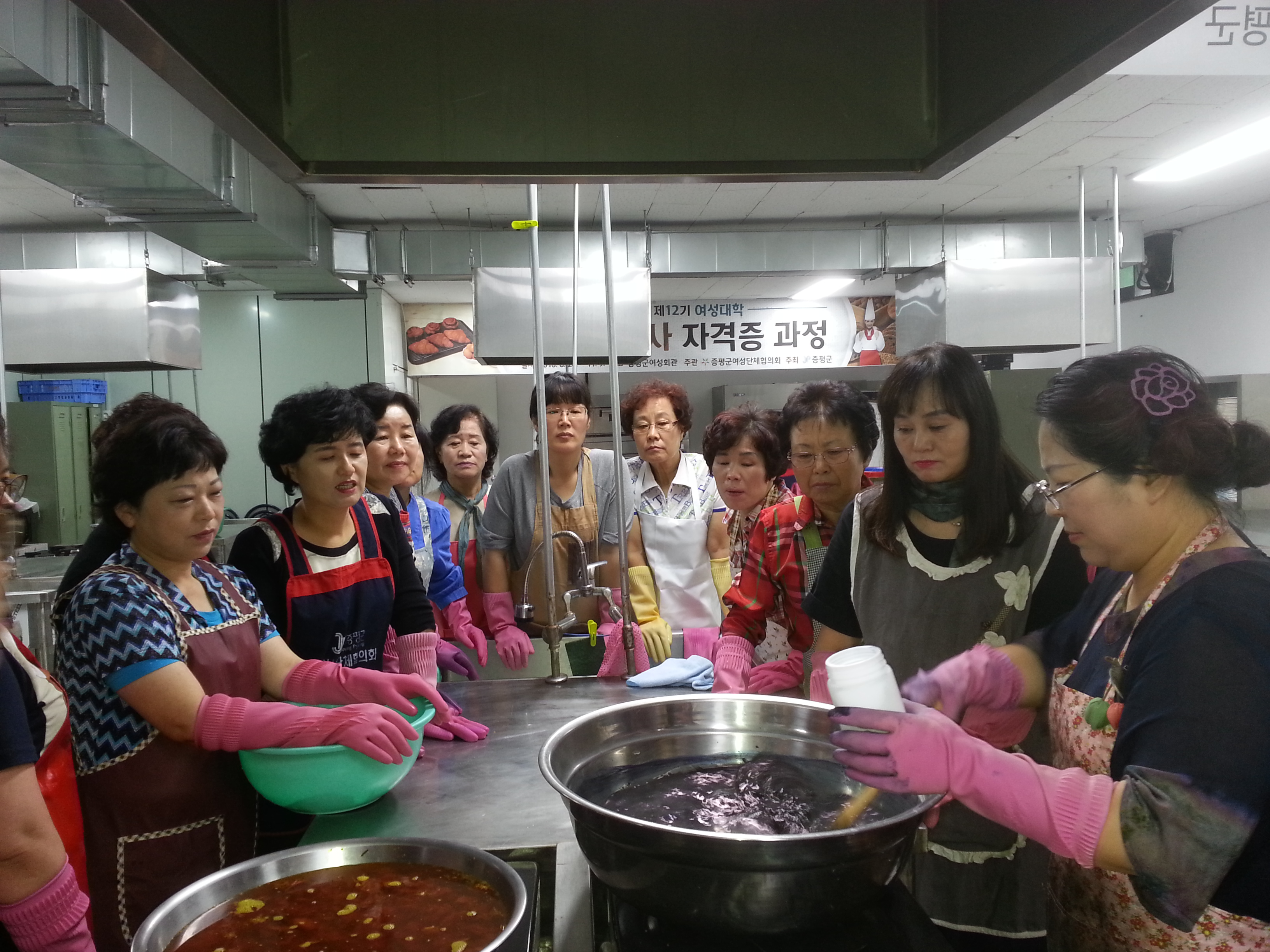 증평군 여성단체협의회,‘자연을 물들이는 천연염색’사업 큰 호응 얻어